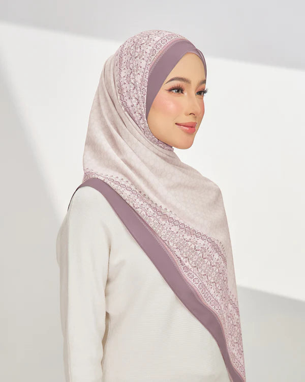 TR SHAWL LILAC COTTON IN ETHEREAL