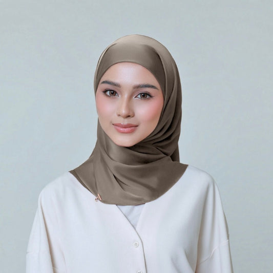 AL HUMAIRA SERENA SMOKE GREEN INSTANT HIJAB