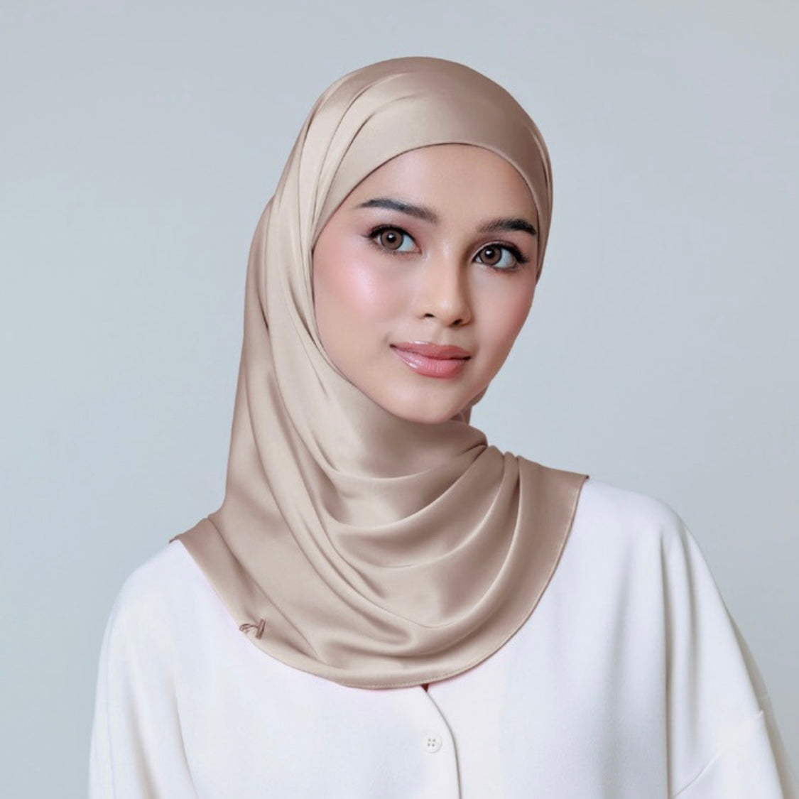 AL HUMAIRA SERENA CLASSIC TAUPE INSTANT HIJAB
