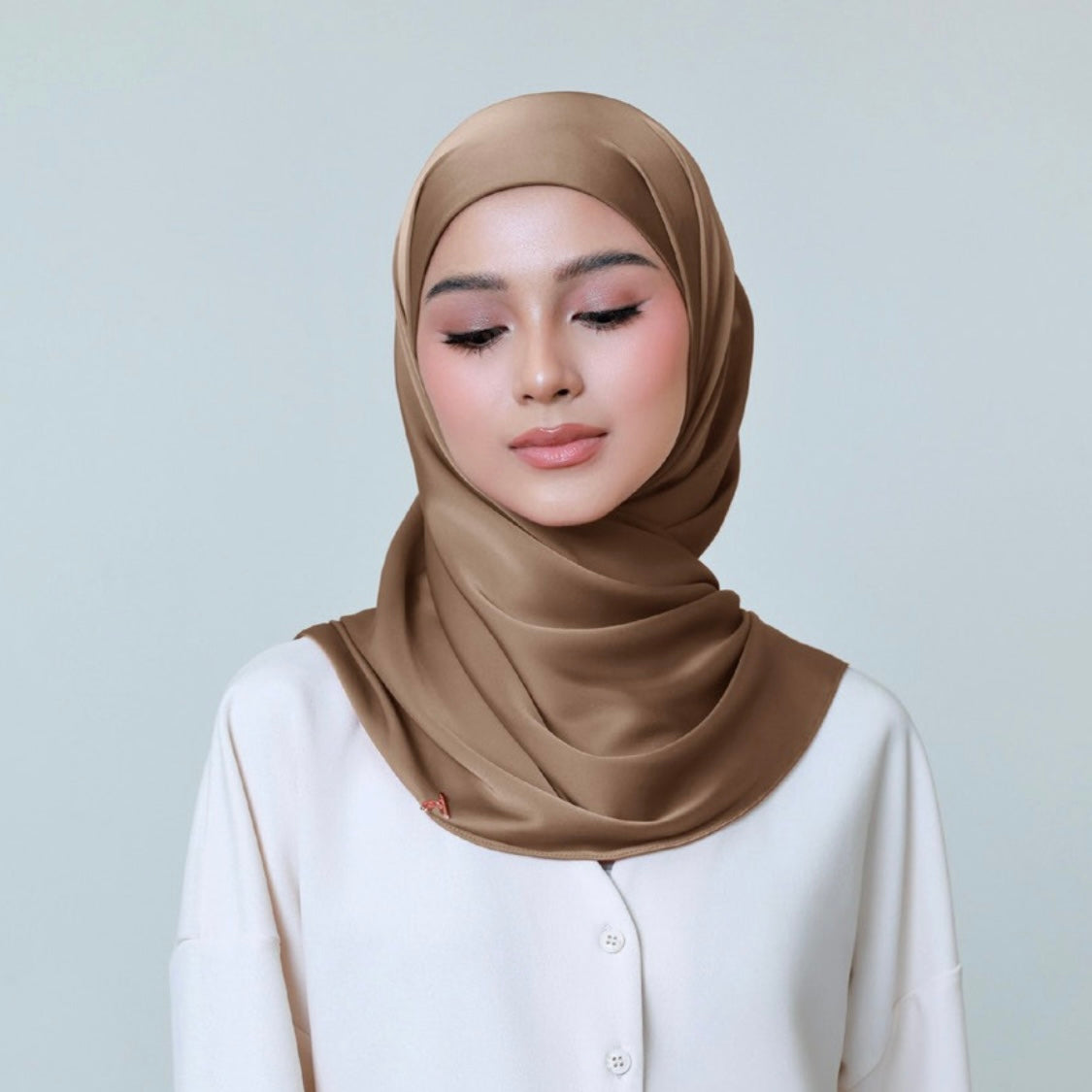 AL HUMAIRA SERENA HAZELNUT BROWN INSTANT HIJAB