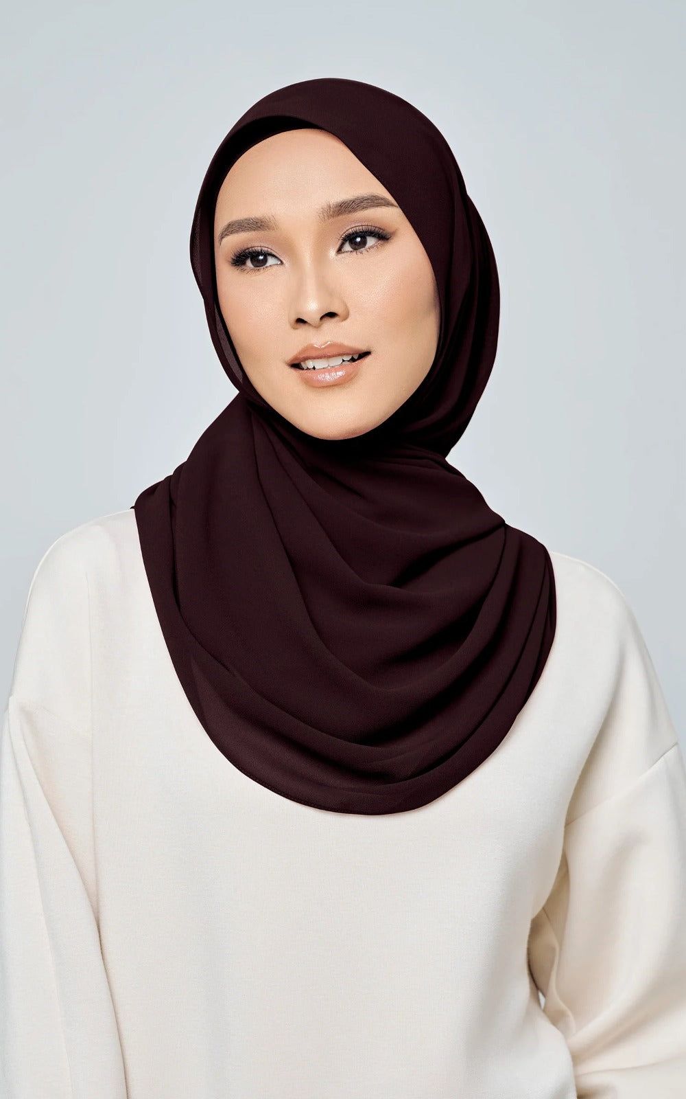 AL HUMAIRA DAFNE WITHOUT CHIN